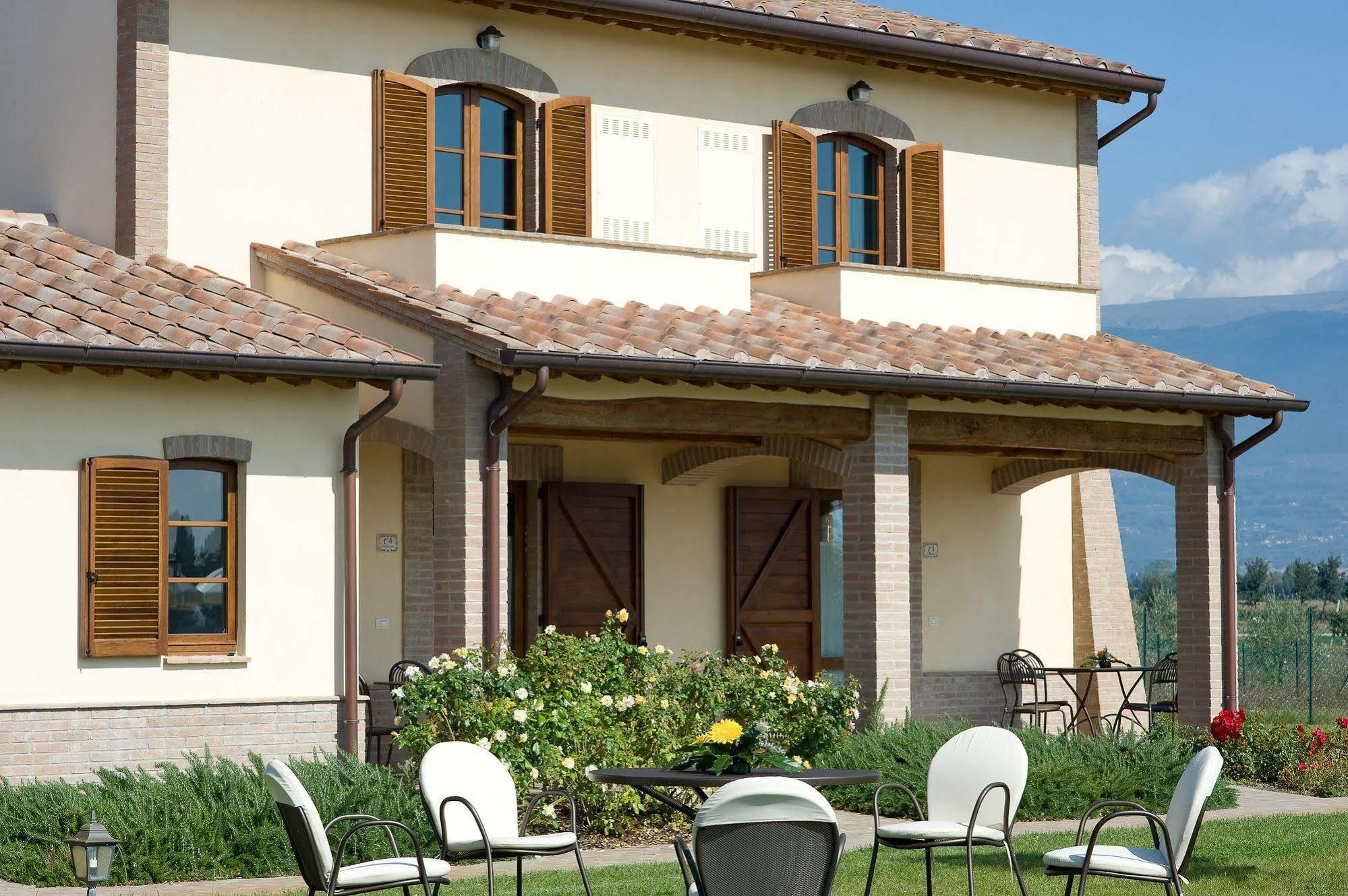Agriturismo Le Rondini Di Francesco Di Assisi Cannara Exterior foto